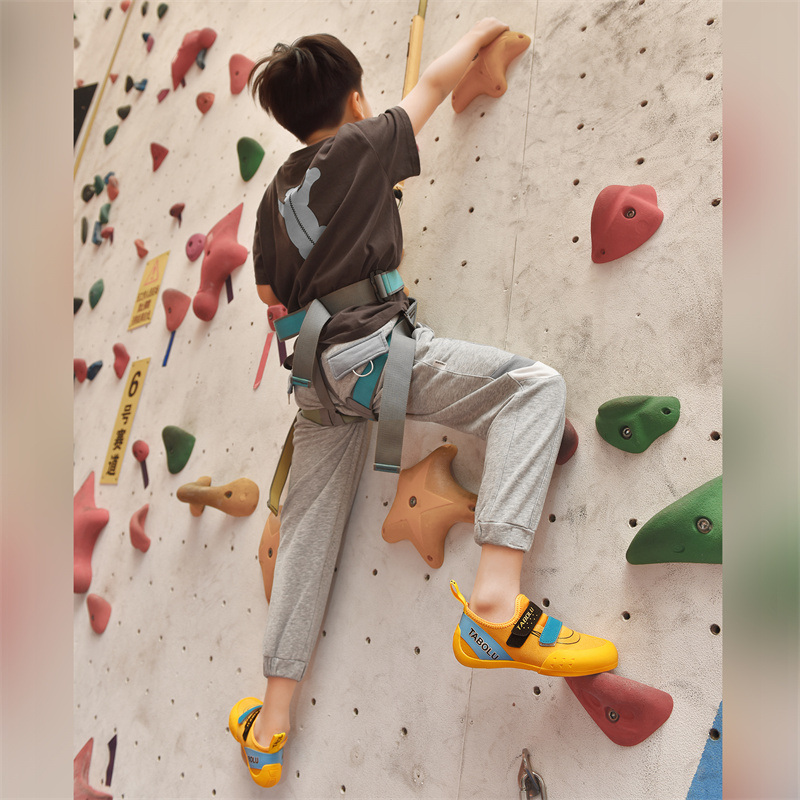 Chaussures d'escalade pour gar - Kids Outdoor Climber avis et prix